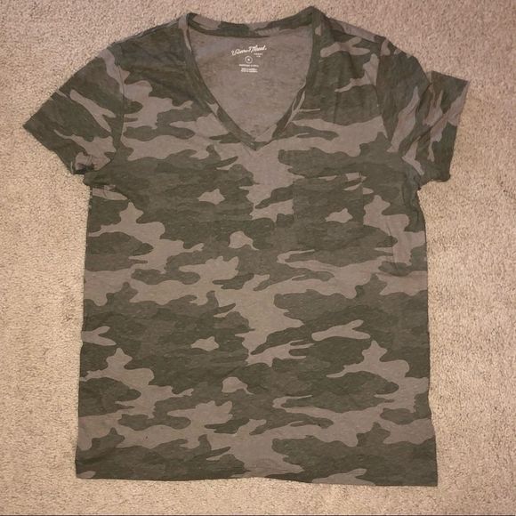Universal Thread Tops - Camo V-neck - PRICE FIRM